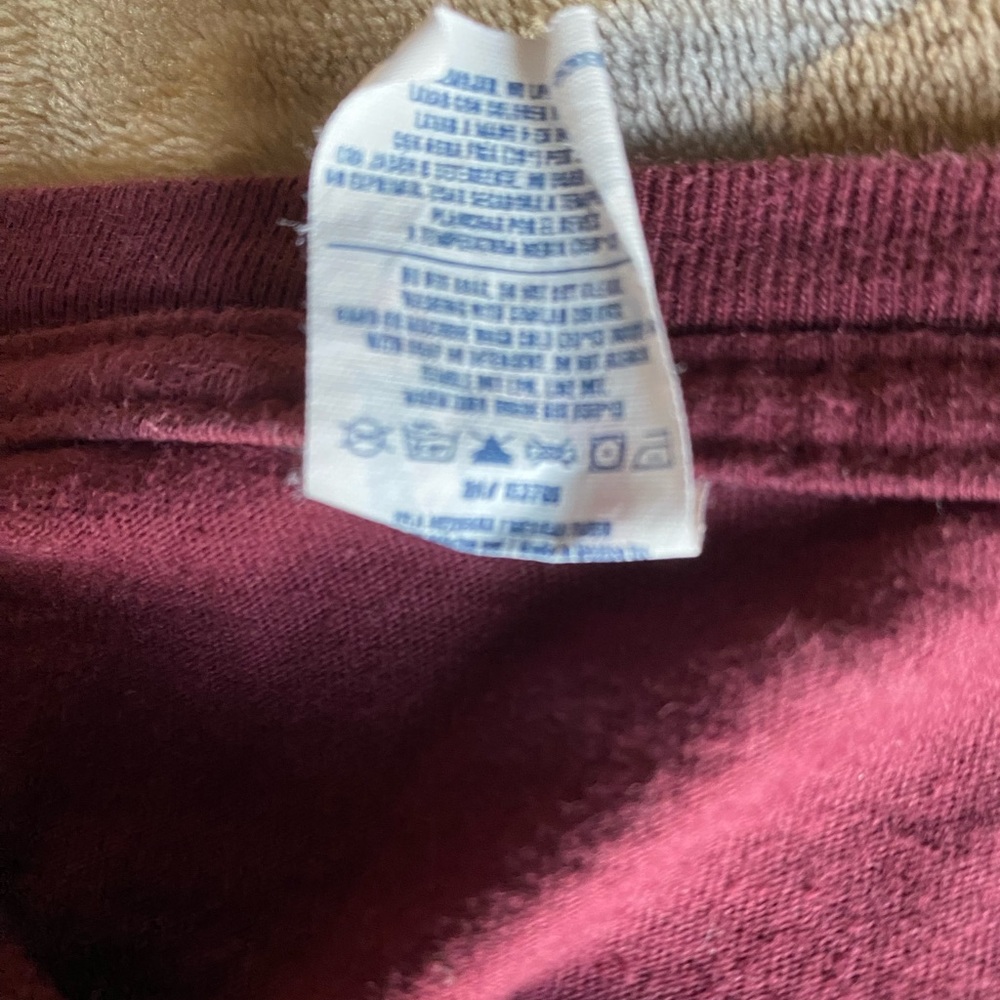 Property Of Las Vegas Nevada Burgundy/Maroon T-Shirt - Picture 4 of 5